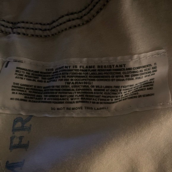 Wrangler 13Original Flame Resistant FR Jeans Men’s Size 42x36 - Picture 9 of 11